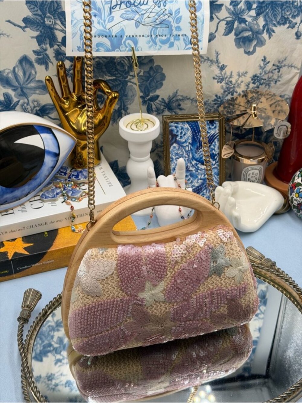 🆕 HAUTE HIPPIE 🧿 NWOT Floral Sequin & Crochet Wooden Clutch w Chain, Pink - Picture 4 of 16